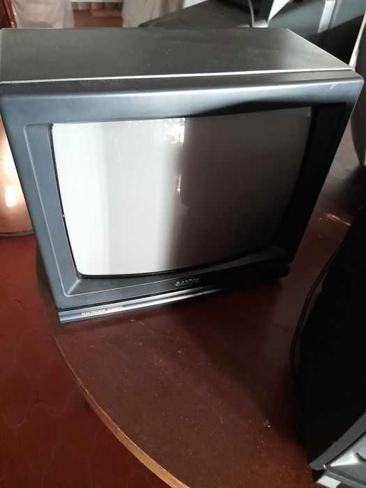 Televisões para peças