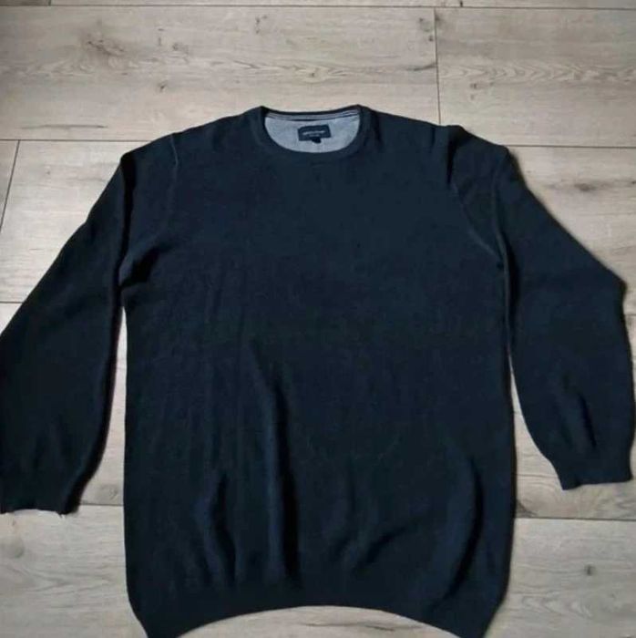 Sweter męski .Adriano Guinari .