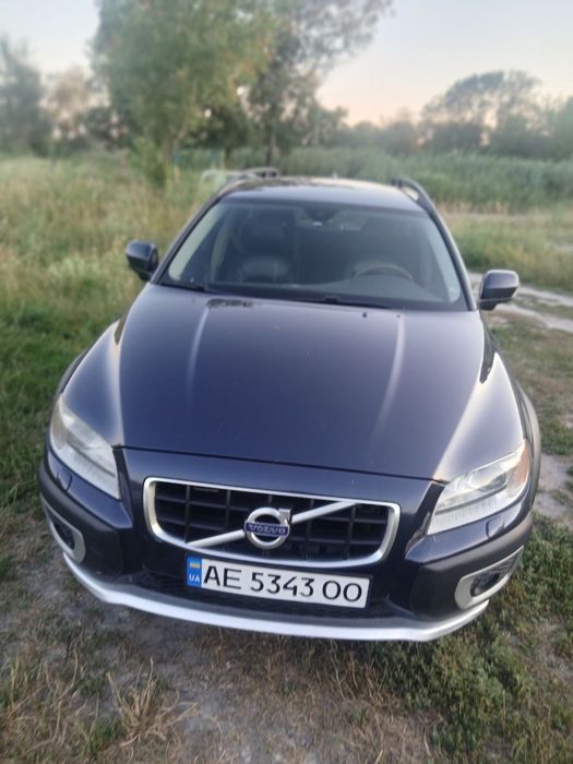 Volvo xc70 2,4 Disel 2009 рік .
