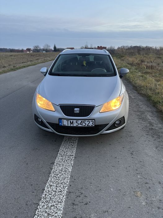 Seat Ibiza 1.2 2011 Rok