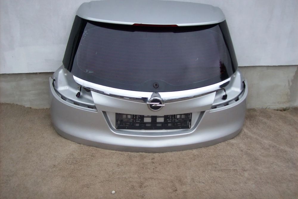 TYLNA KLAPA BAGAŻNIKA OPEL INSIGNIA A KOMBI