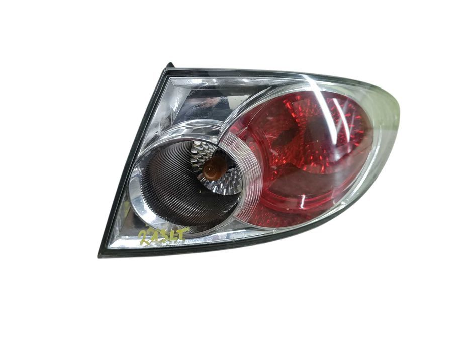 Lampa Prawy Tył Prawa Tylna W Błotnik Mazda 6 VI 1 I Kombi EU