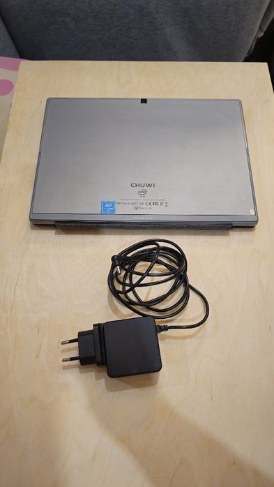Tablet Chuwi UBook X 12" 8GB/256GB + Teclado + Carregador