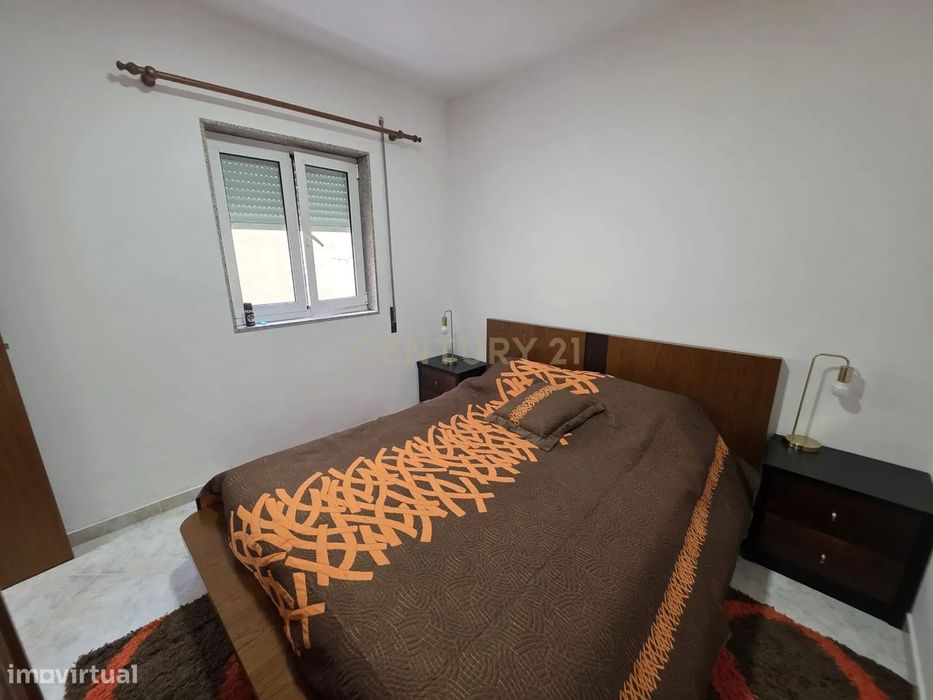Moradia térrea nas Caxinas