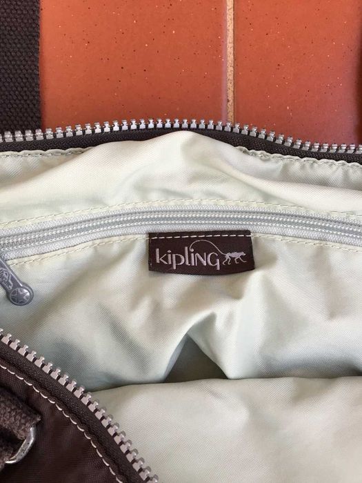 Carteira senhora --- KIPLING -- Castanha escura