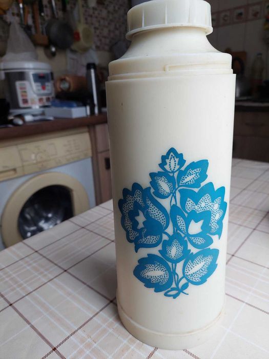 Термос советский литровый на запчасти.