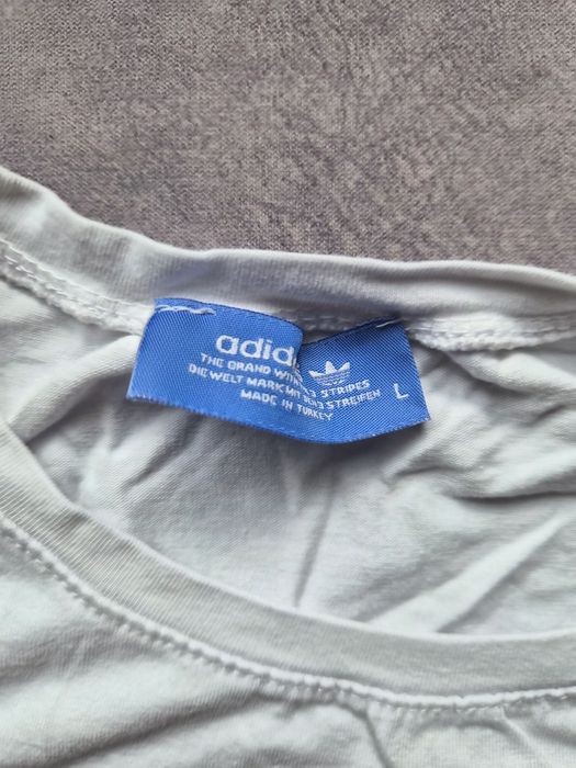 Koszulka adidas biała