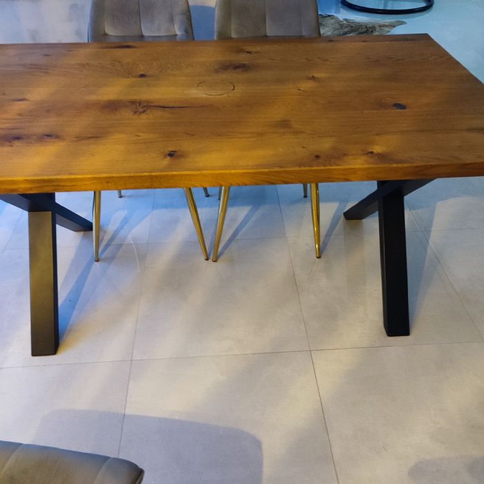 Stół Xavier Halmar