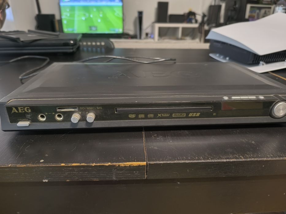AEG leitor DVDs usado