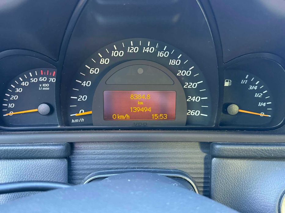 Pilna sprzedaz Mercedes Benz C 180 Coupe GAZ