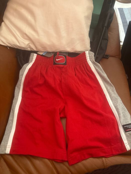 Vendo calções marca Nike