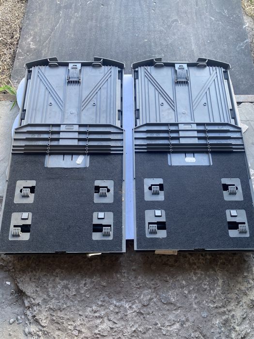 Ящички под передние сидения для RENAULT