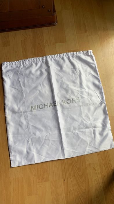 Mala Michael Kors verde seco