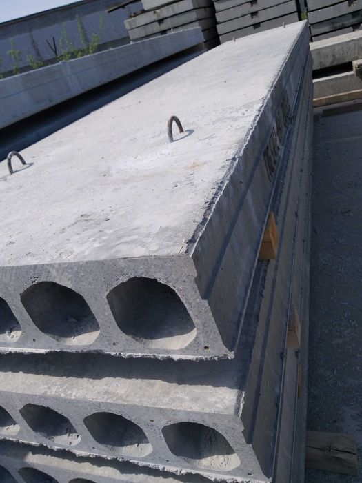 Плити перекриття залізобетонні.Ціни договірні.Доставка-Львівська обл