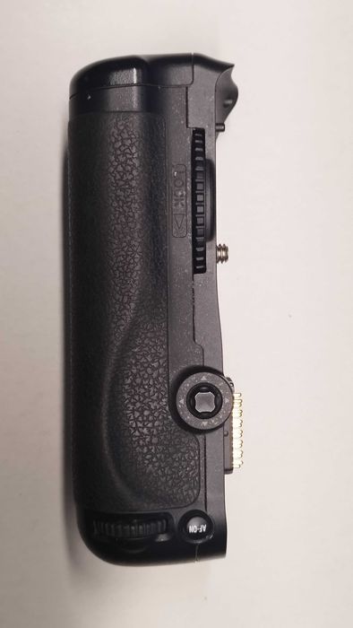 NIKON Punho de bateria MB-D10