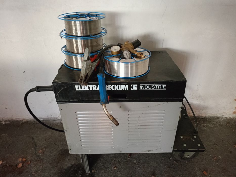 Solidna spawarka przemysłowa migomat Elektra Beckum 300 STE