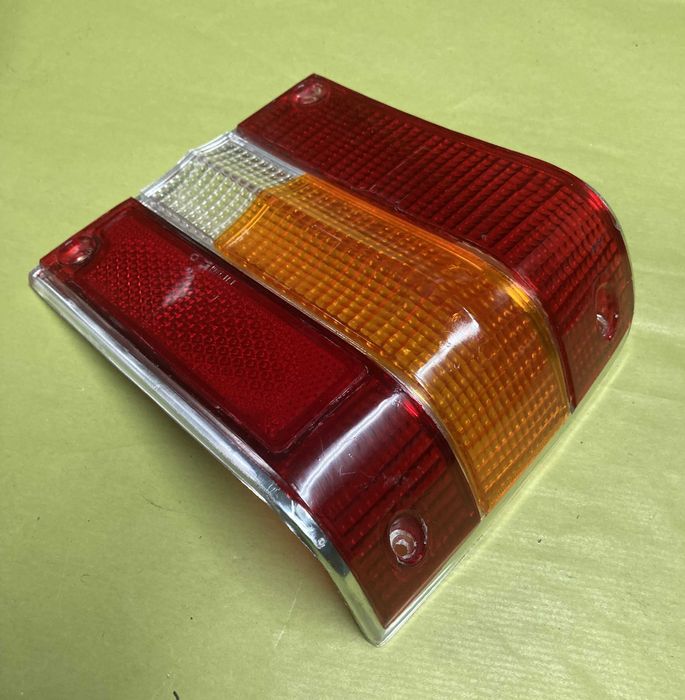 Vidro farolins trás direito Ford Cortina MK3 MkIII