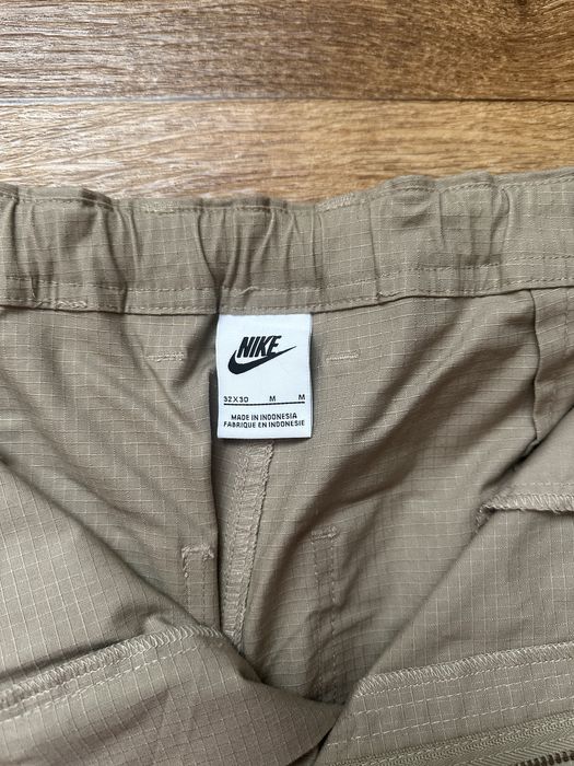 Штани карго Nike