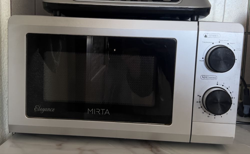 Микроволновка Mirta