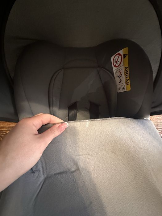 Автокрісло Anex у сірому кольорі