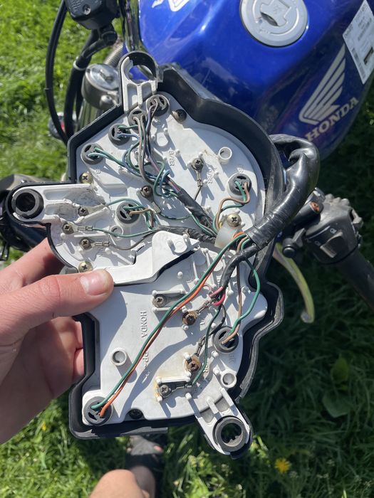 Пластик рама колеса Honda hornet 600