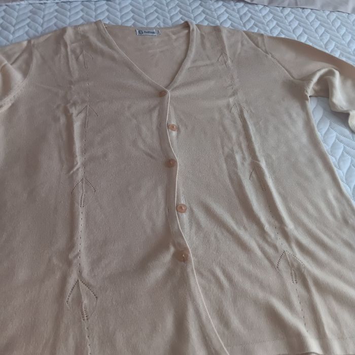 Vendo casaco para mulher em malha