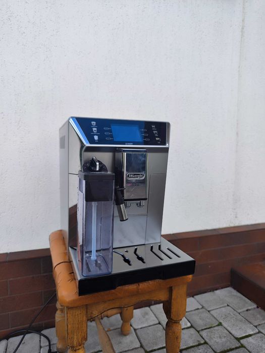 Кавомашина DeLonghi ECAM 550.85 PrimaDonna Class Bluetooth