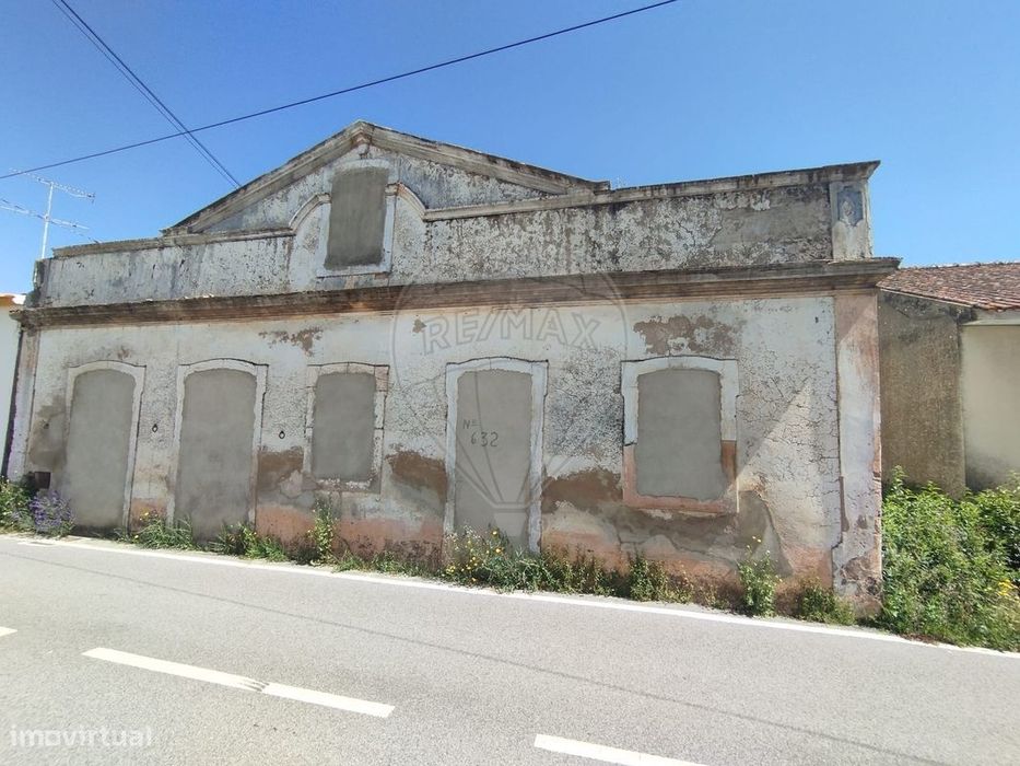 Moradia T0 para venda