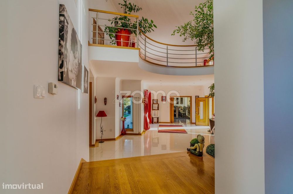 Moradia de Luxo T5+1 em Cavernães, Viseu