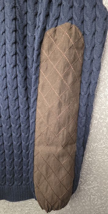 Стильний джемпер U.S. Polo Assn. у косичку з налокітниками. Розмір М.