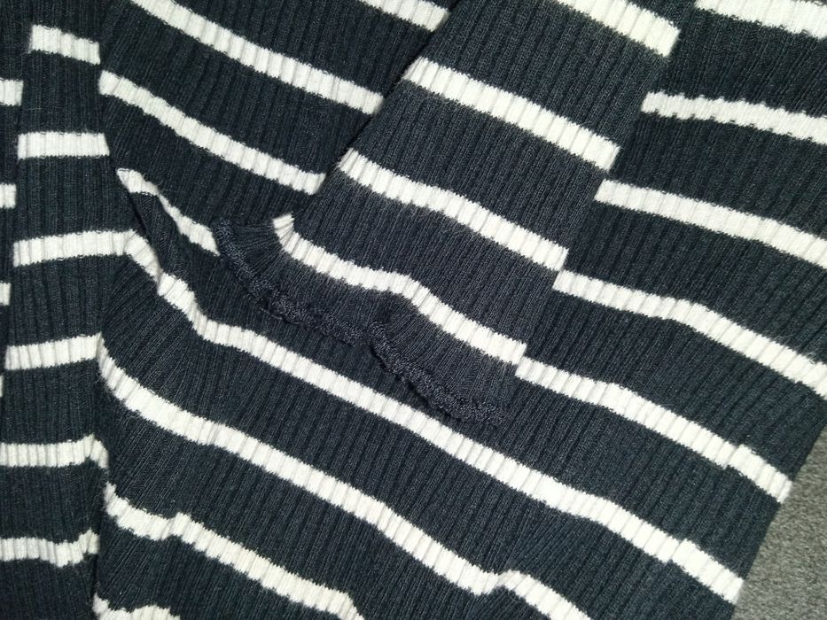 смугаста кофта / лонгслів