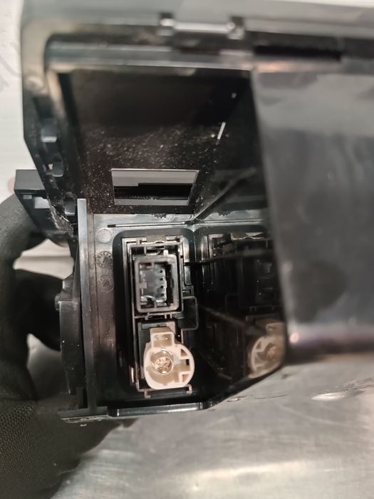 Gaveta da Consola Central VW GOLF VII - 5G1863391