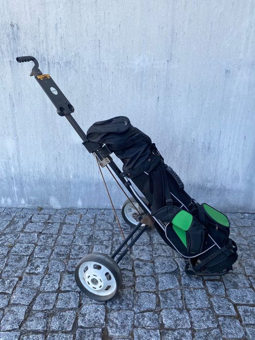 Saco de Golfe de criança, com ferros e trolley