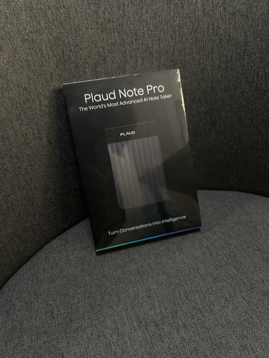 Цифровий диктофон PLAUD Note Pro Black (PN0300-BL)