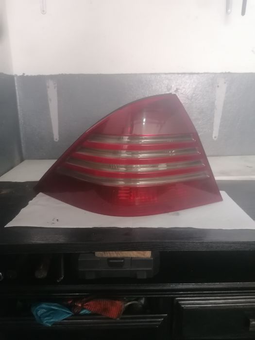 Farol  Mercedes. S 320