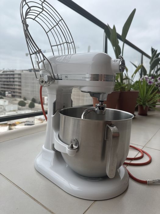 Kitchen Aid Commercial Series 8 Quart bowl Lift Stand Mixer