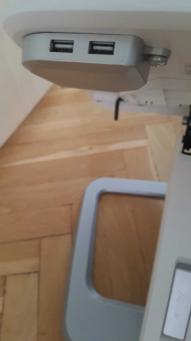 Biała podstawa pod laptop Fellowes