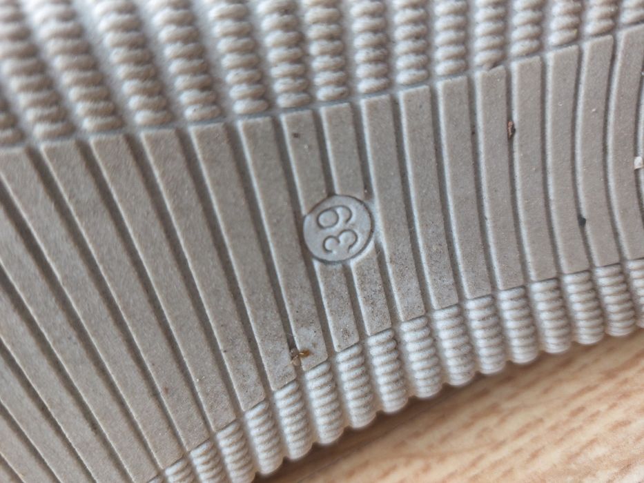 Błękitne buty damskie "Lasocki"