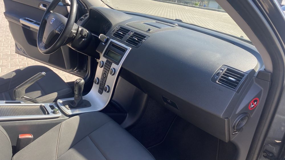 Продаю  Volvo v50