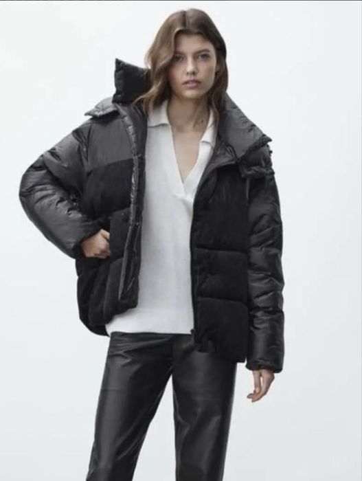 Пуховик зі вставкою Massimo Dutti М чорний
