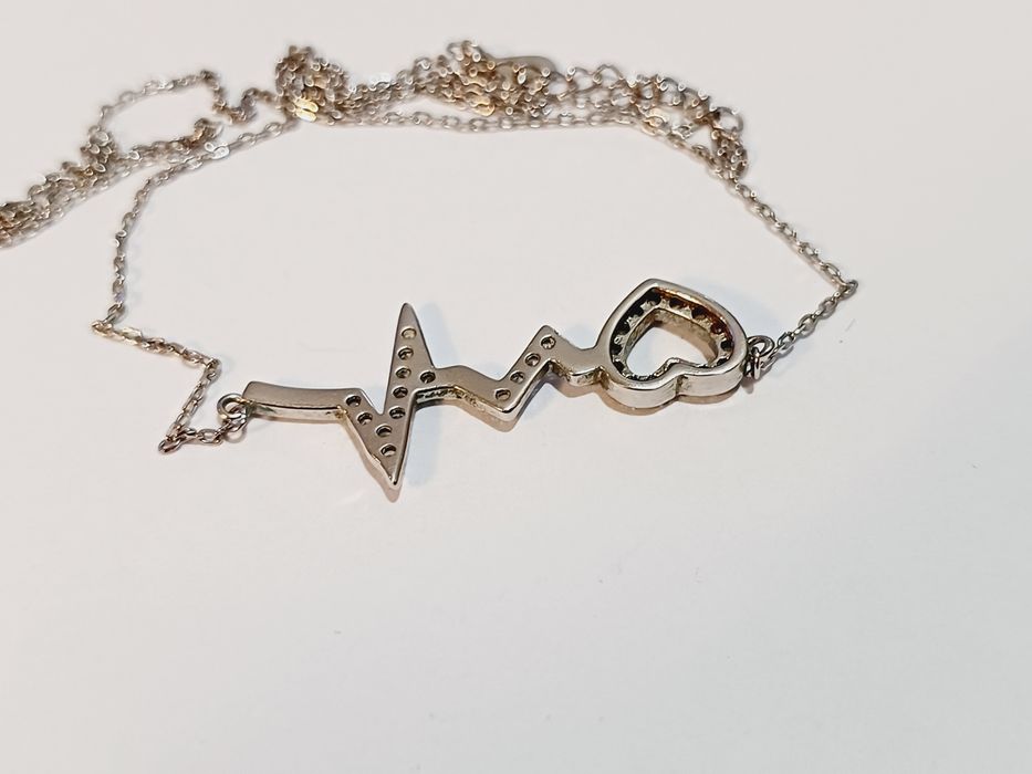 Łańcuszek srebrny zawieszka wisiorek pr. 925 serduszko puls serduszko