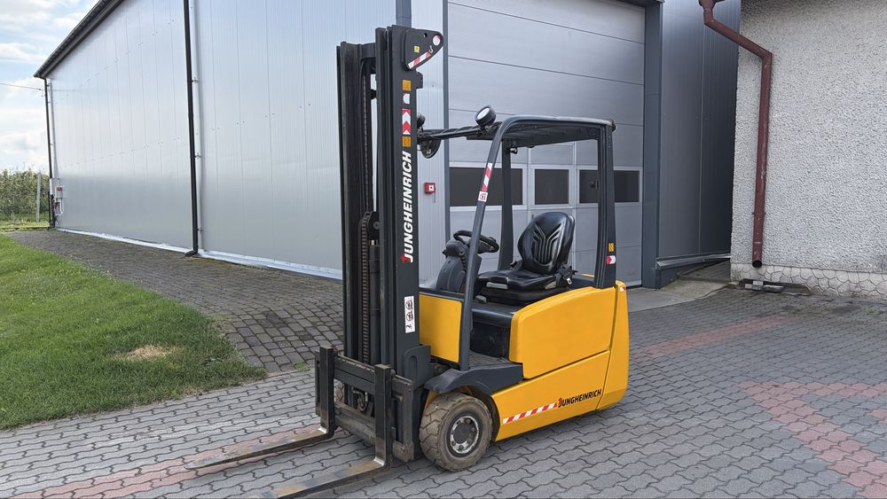 Wózek Widłowy Jungheinrich EFG 216K triplex Przesuw boczny elektryczny