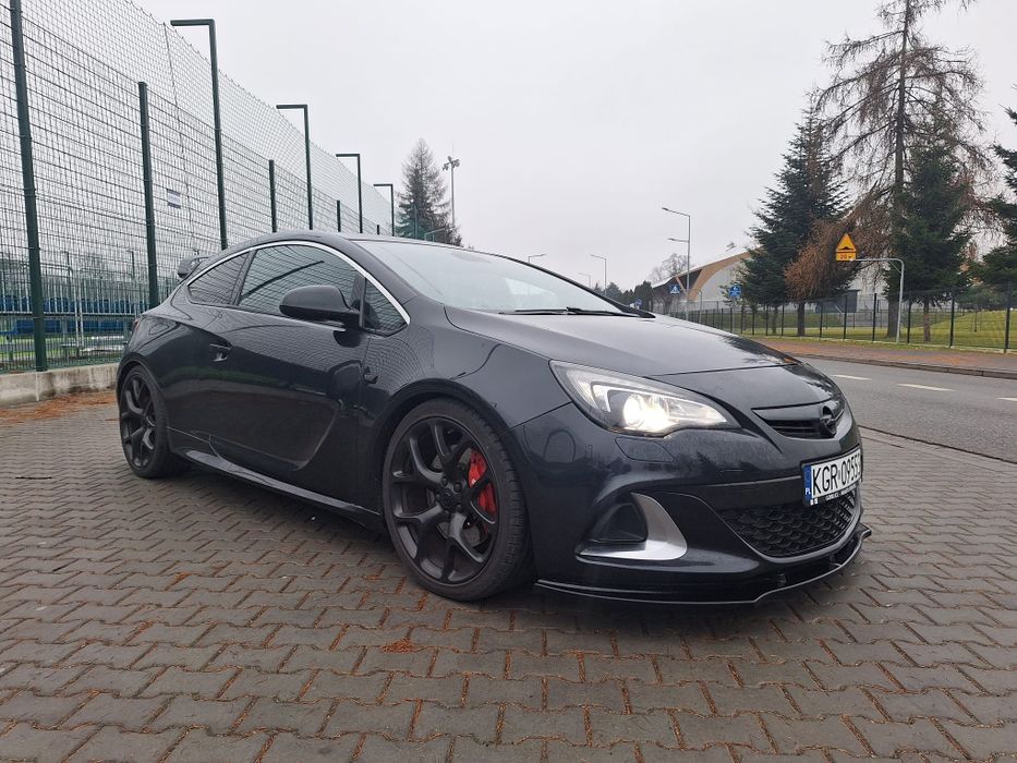 Opel Astra J OPC