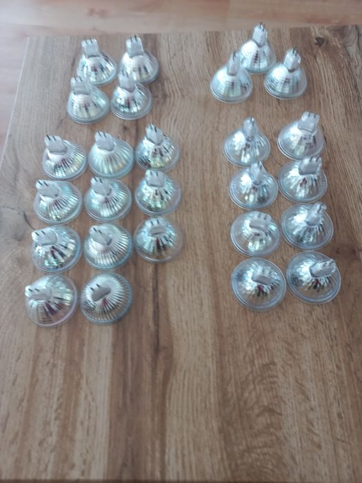 Żarówki halogenowe -45szt.