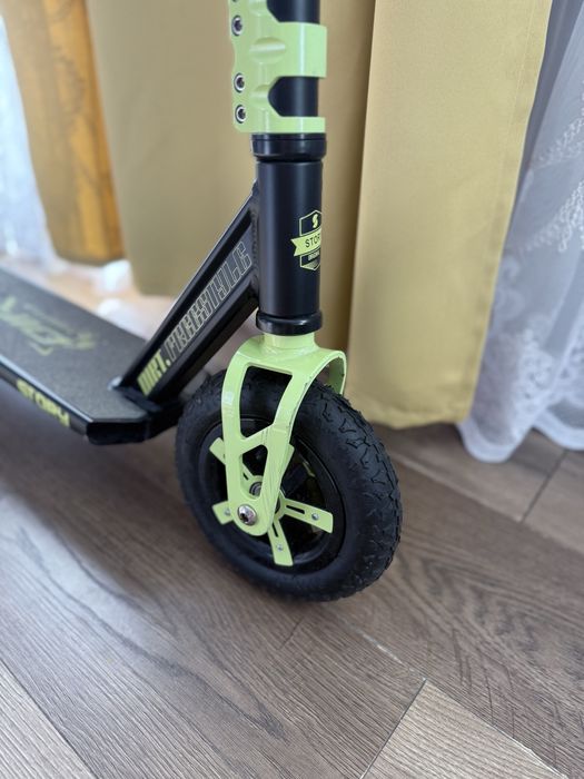 Hulajnoga terenowa DIRT Freestyle Scooter