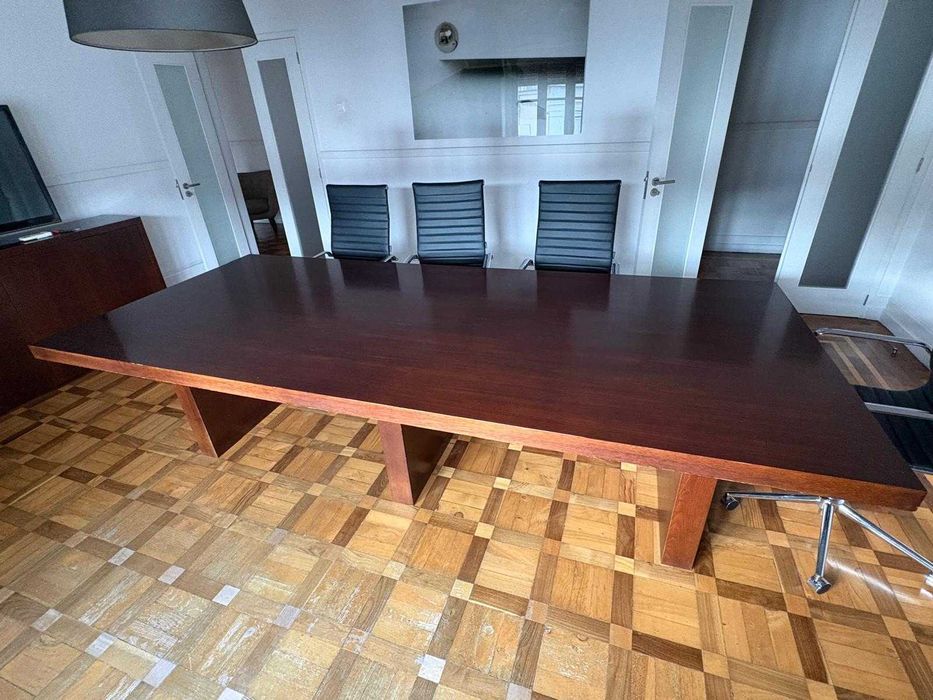 Mesa de Jantar/ Reunião em madeira Mógno (300x130) - Peça única, feita à medida em Portugal