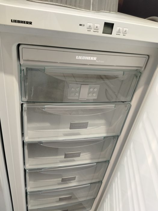 Zamrażarka Liebherr No Frost A + / 6 szuflad