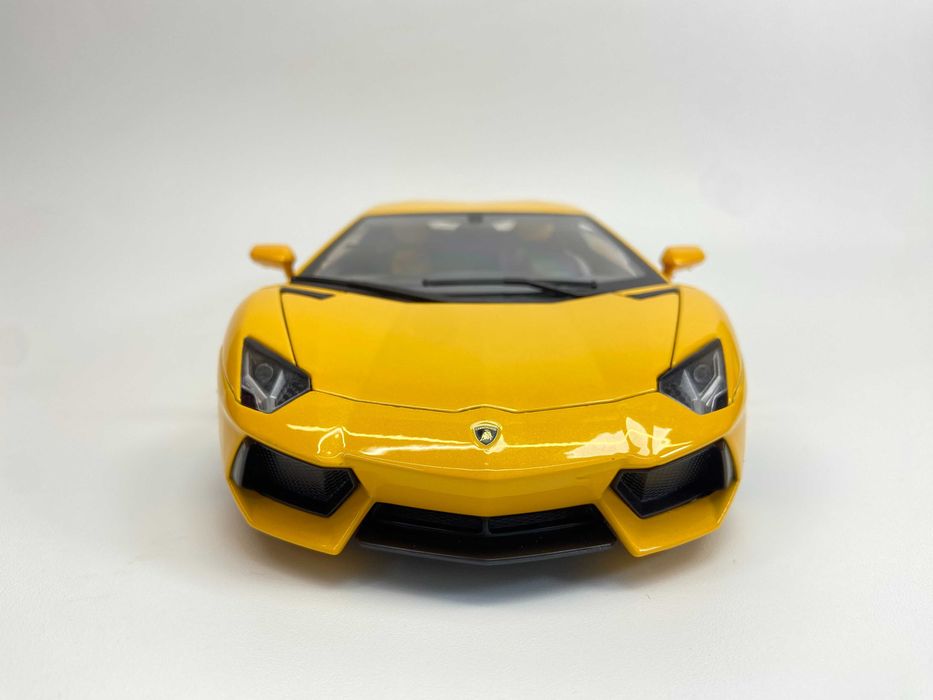 1/18 модель Lamborghini Aventador LP700 NEX Models