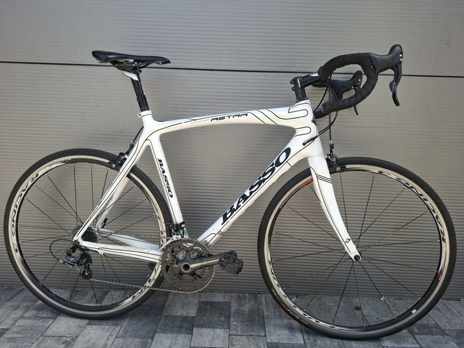 Rower szosowy szosa Basso Astra Italian karbon ultralekki pełna grupa Campagnolo Athena r. 58 koła Fulcrum Racing 3