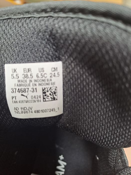 Buty Puma czarno-czerwone 38,5